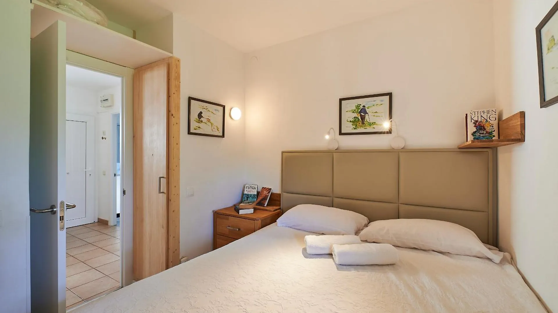 Clip C-3 - Llafranc Apartman